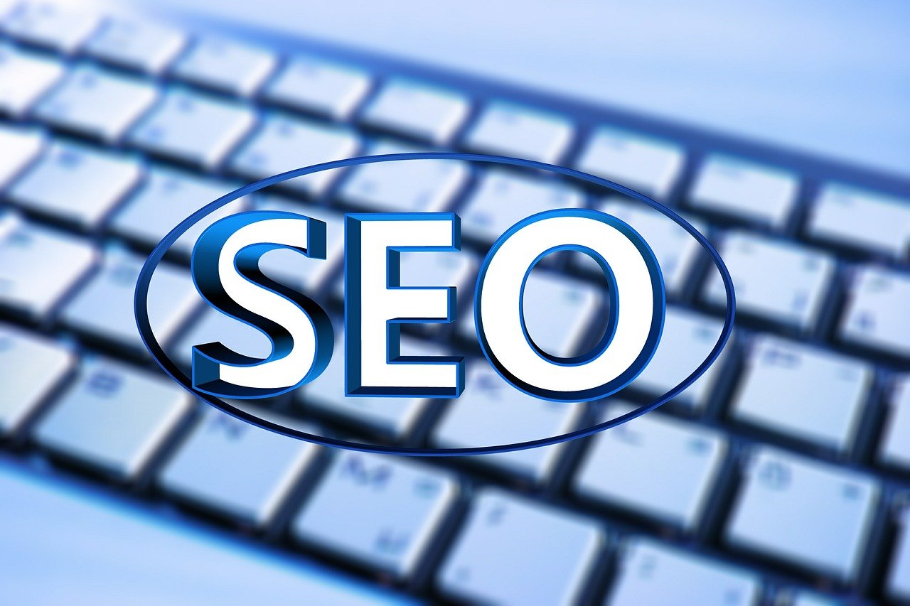 SEOと書かれたロゴ